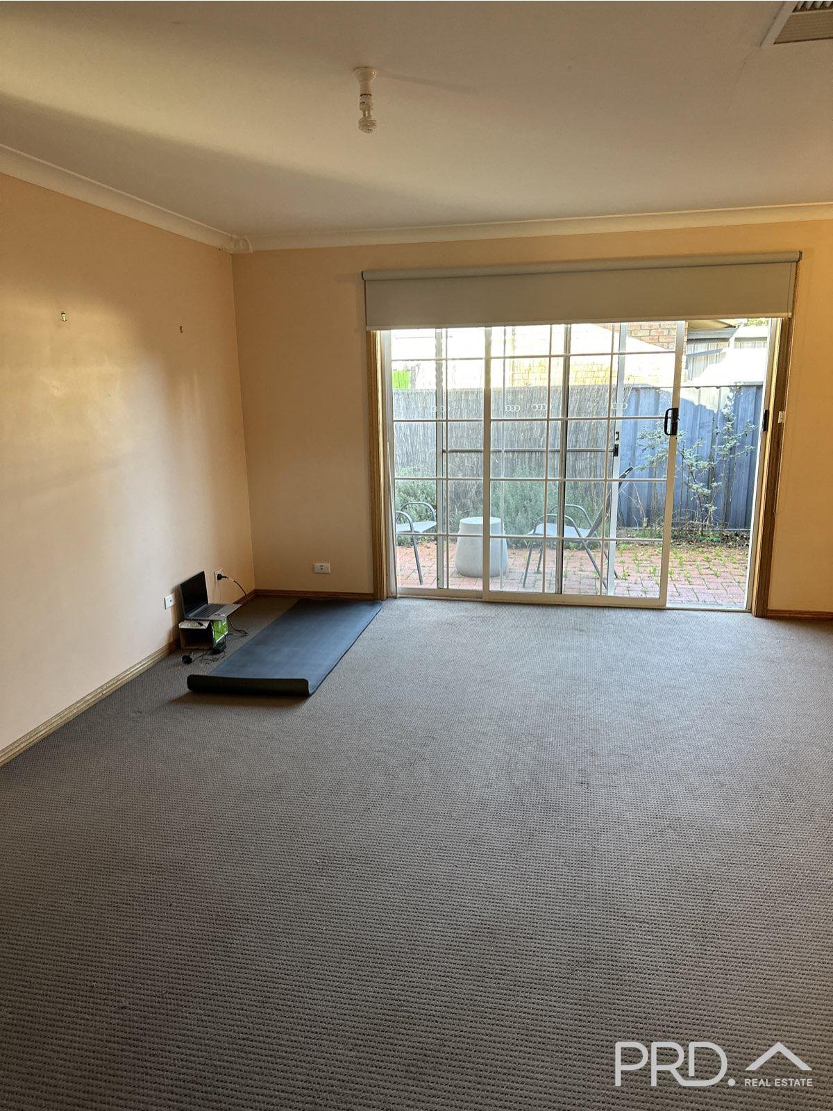 4/216 Eleventh Street MILDURA 4