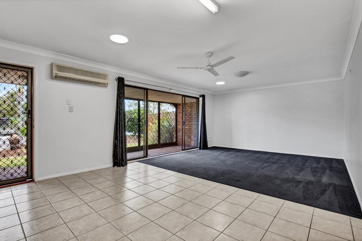 42/172 Barrier Reef Drive Mermaid Waters 7