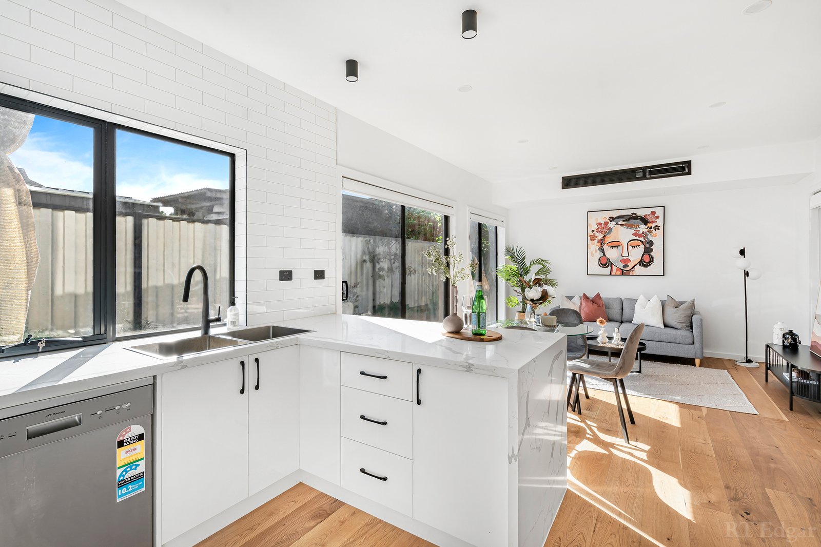 Real Estate and Property in 4/218 Union Street, Brunswick West, VIC