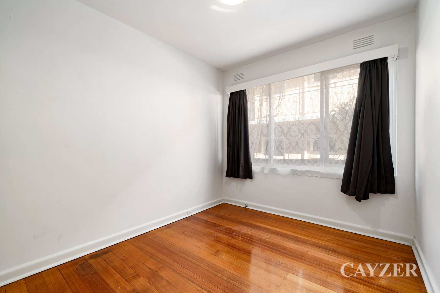 Gallery: 4/22 Avoca Avenue
