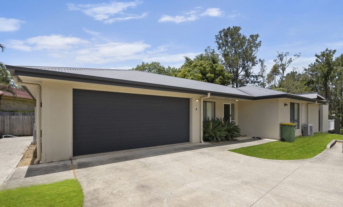 4/22 Baloo Crescent NERANG 1