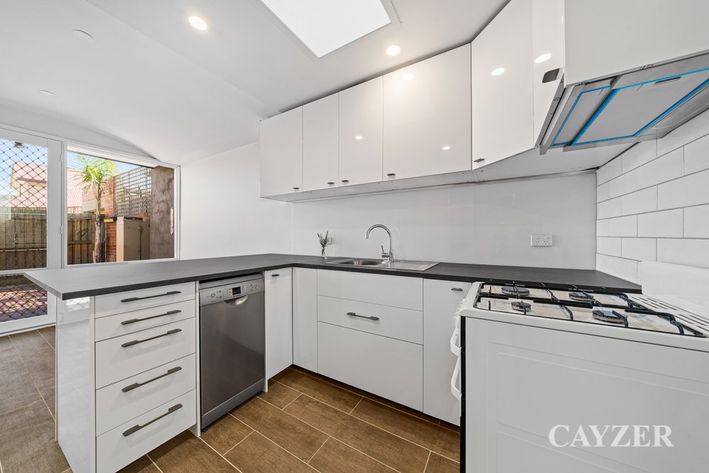 Gallery: 422 Park Street