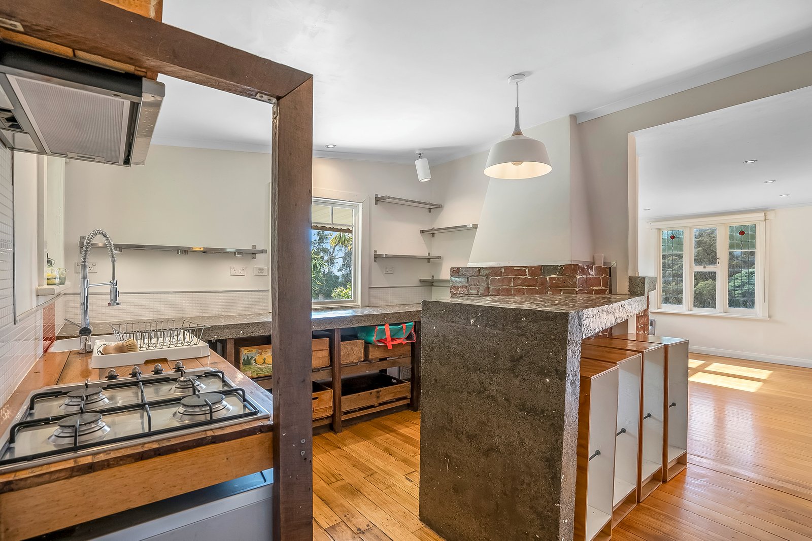 422 Strickland Avenue SOUTH HOBART 3