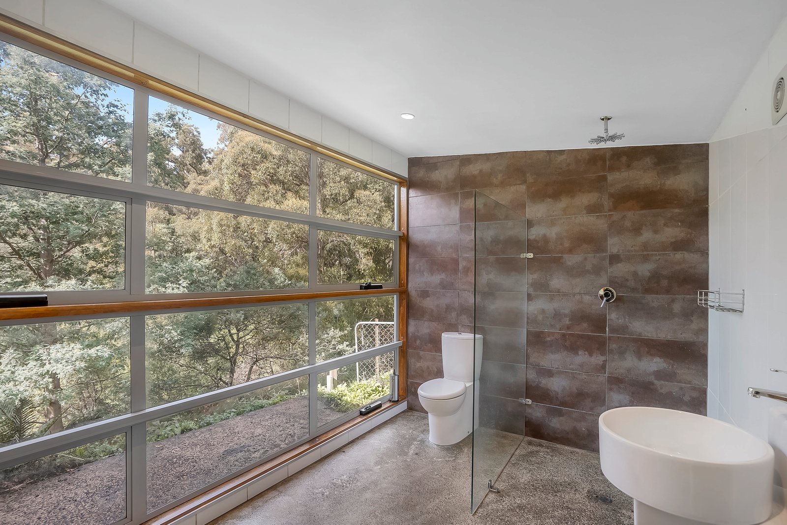 422 Strickland Avenue SOUTH HOBART 6