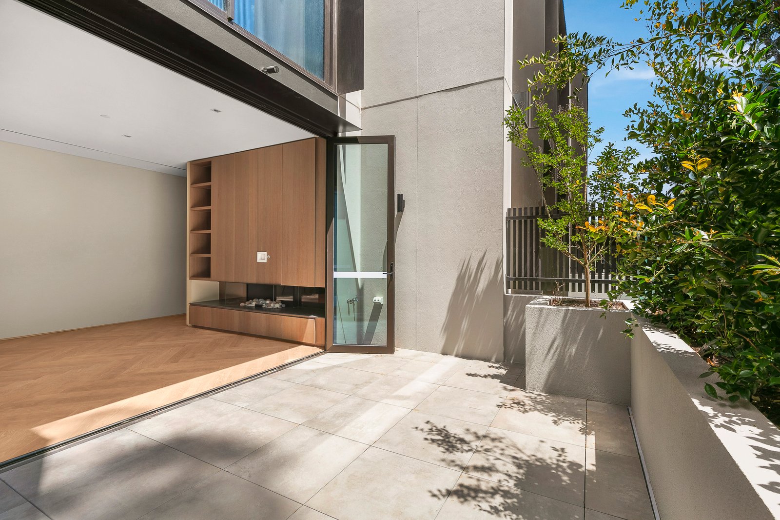 Real Estate and Property in 4/22 Tintern Avenue, Toorak, VIC