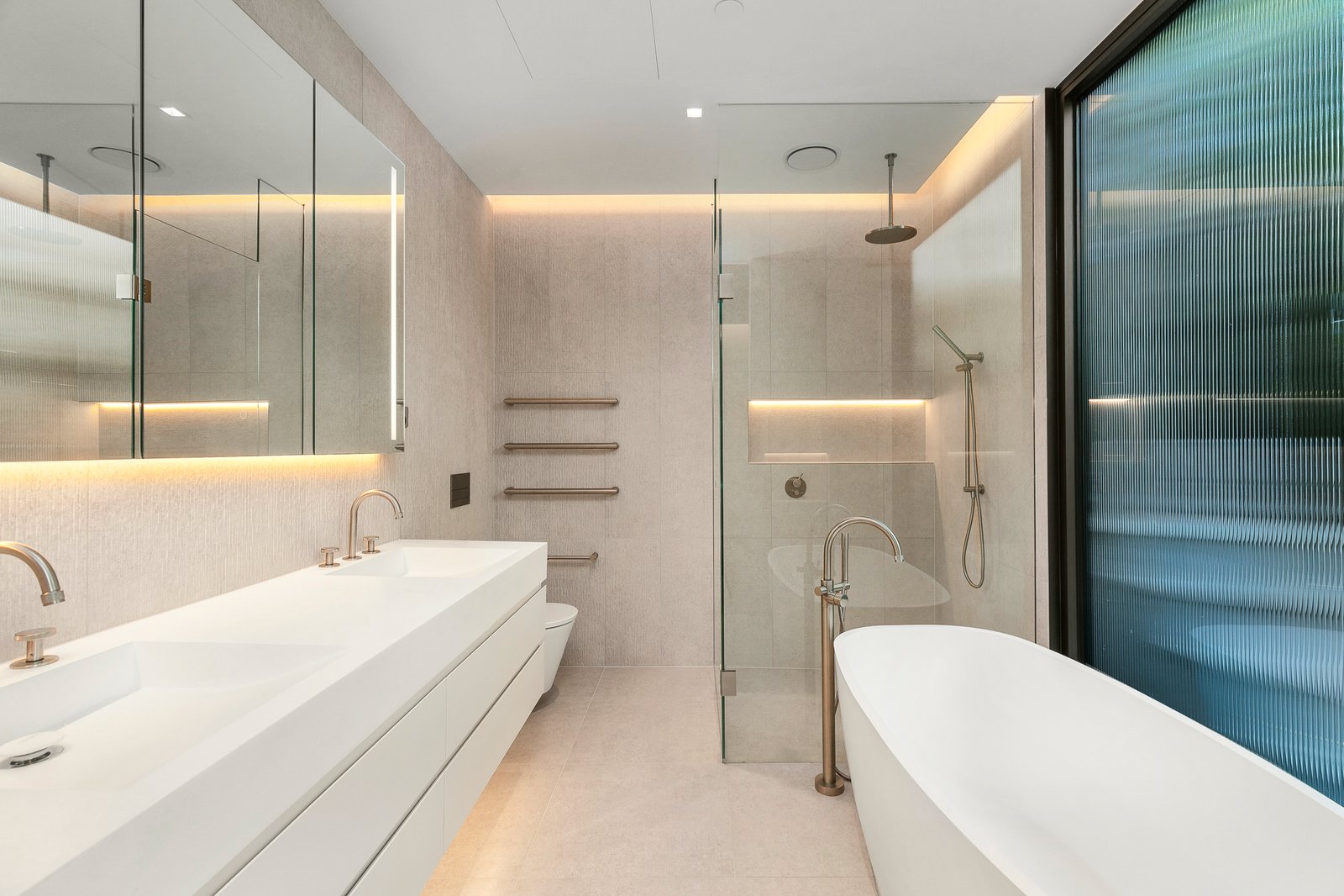 Real Estate and Property in 4/22 Tintern Avenue, Toorak, VIC