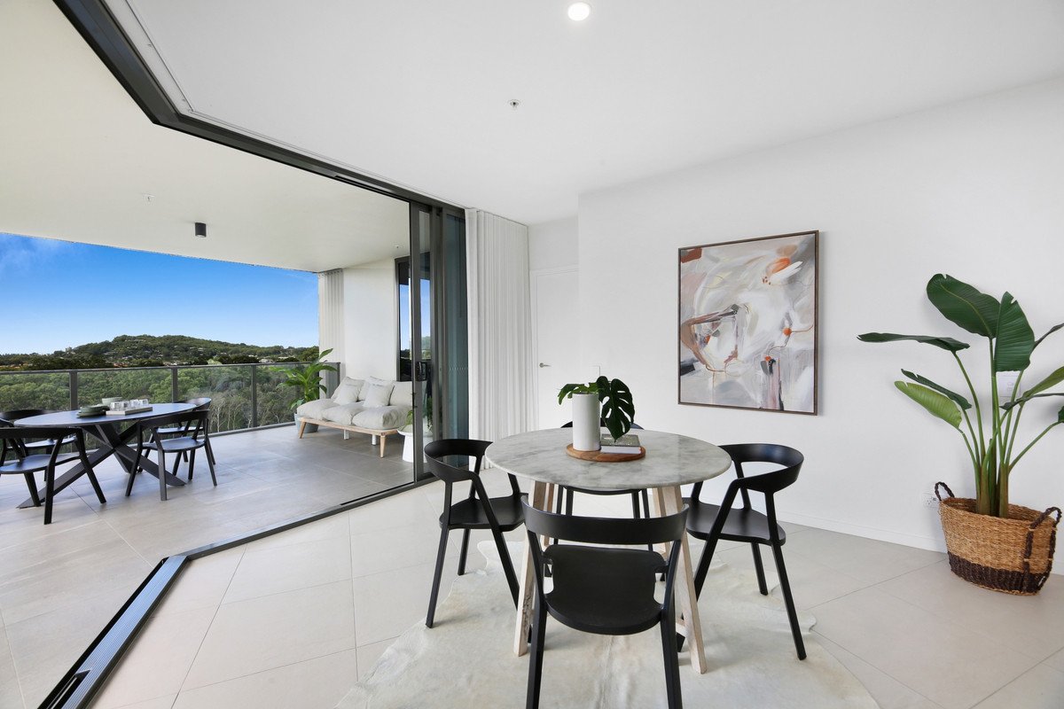 42/20 Executive Drive Burleigh Waters 12