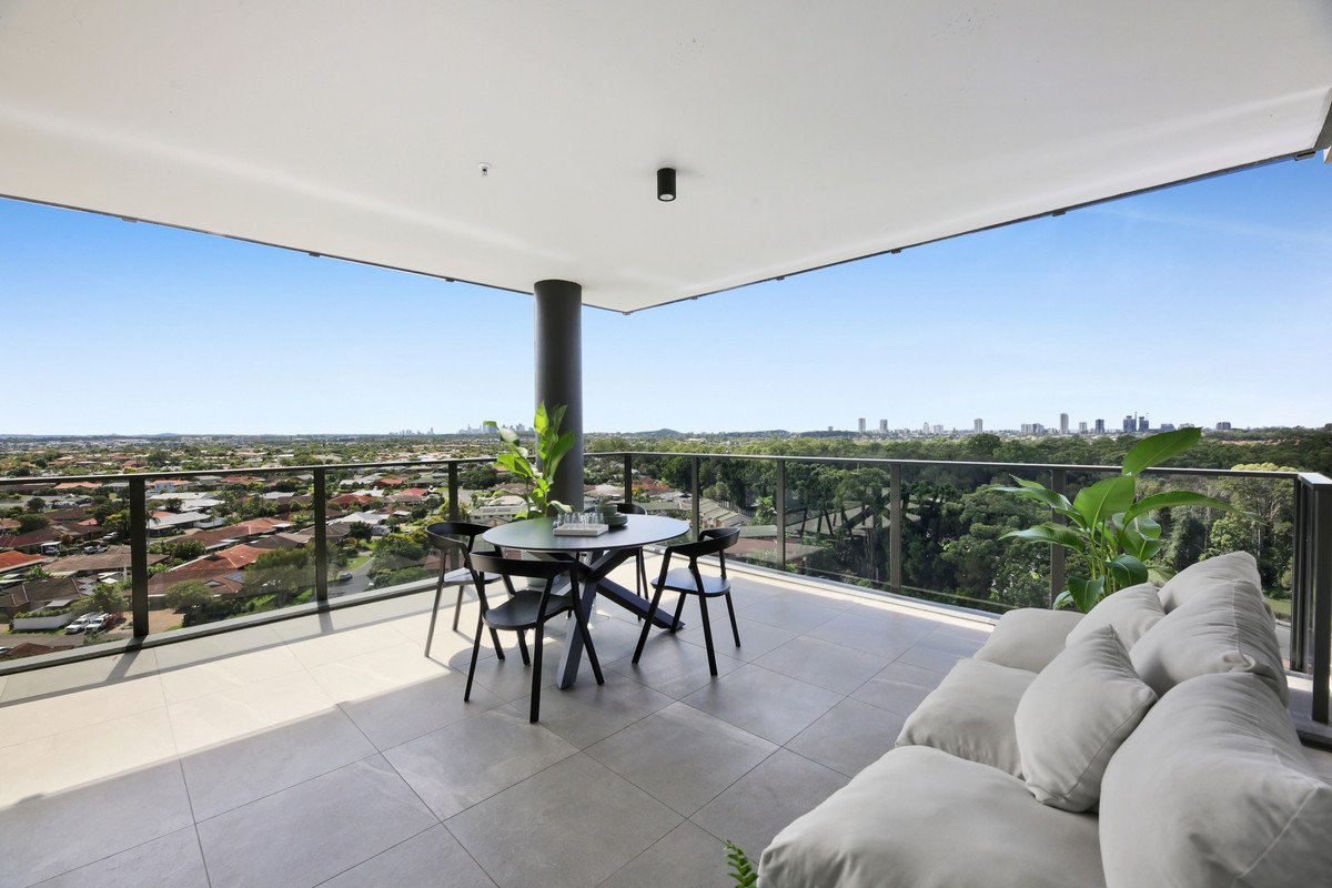 42/20 Executive Drive Burleigh Waters 15
