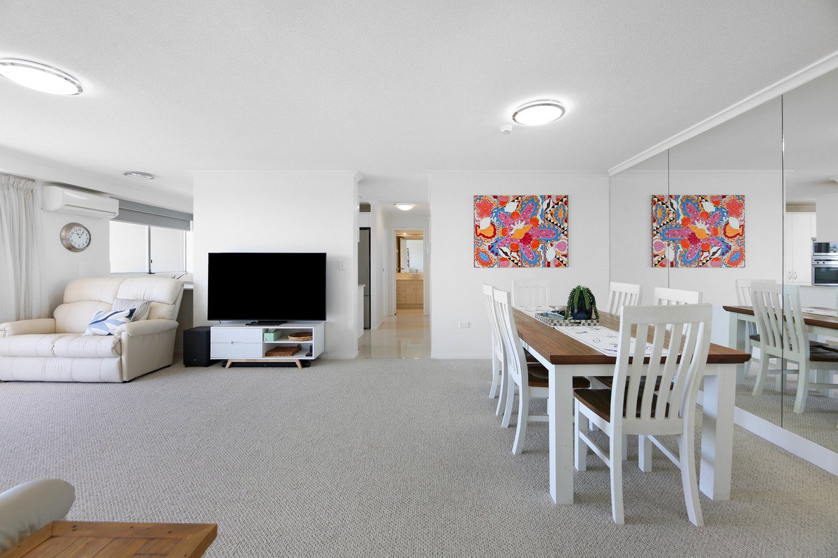 42/202 The Esplanade Burleigh Heads 9