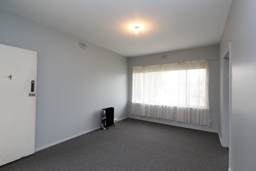 4/222 Drummond Street South BALLARAT CENTRAL 3