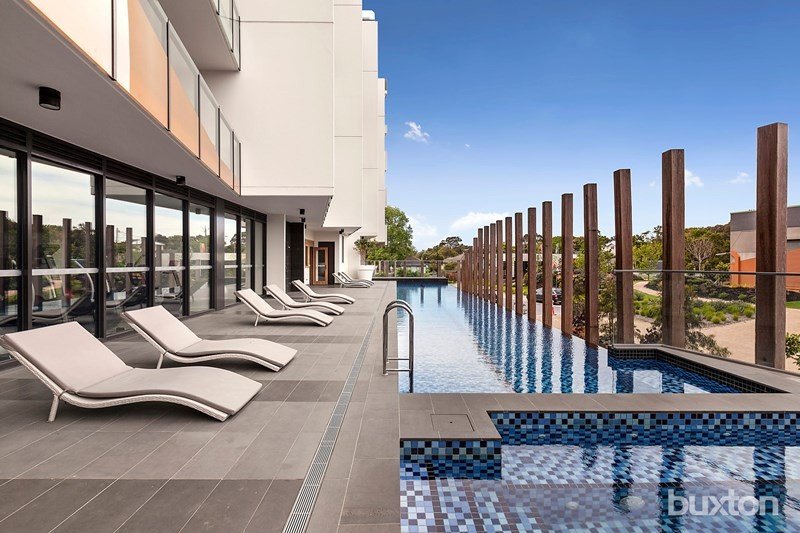 Gallery: 422/220 Bay Road