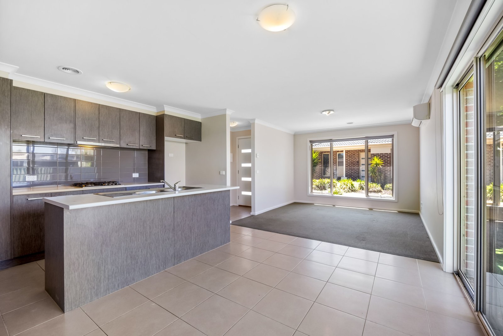 Gallery: 4/223 Grant Street