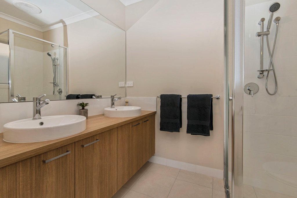 4/225 East Lloyd Street BENDIGO 8