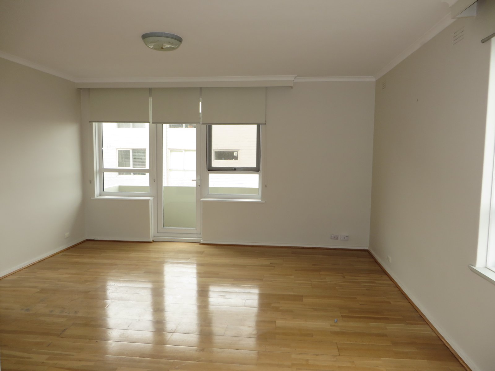 Gallery: 4/22a Fernhill Road North