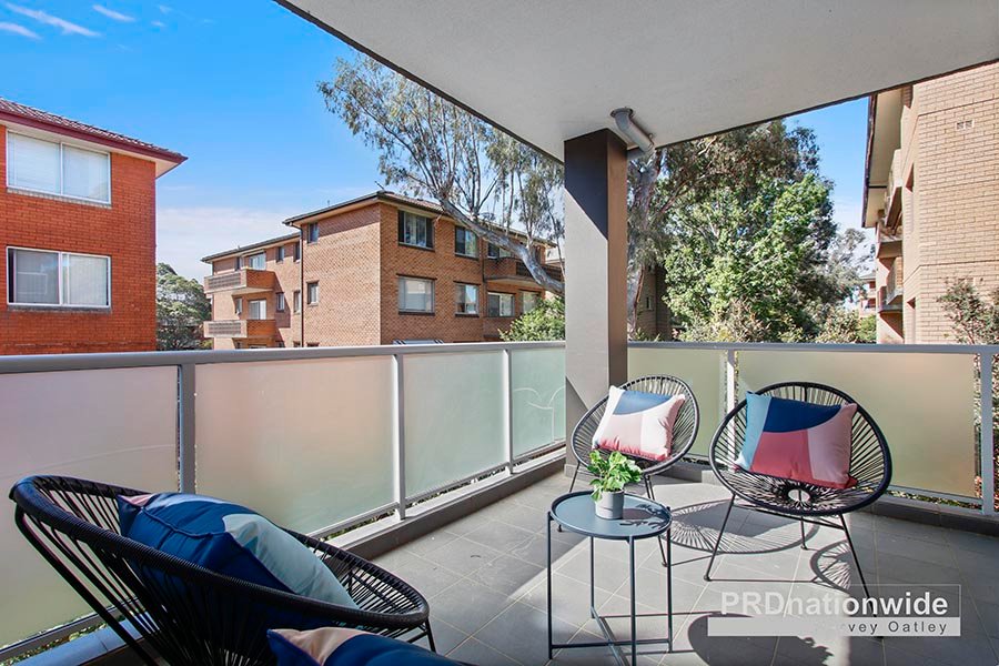 4/22B Macquarie Place MORTDALE 11