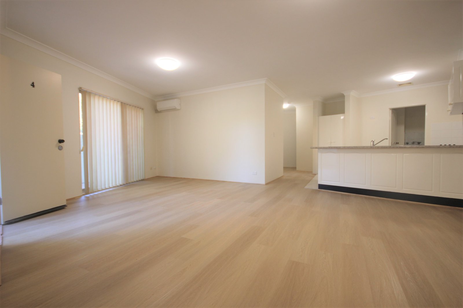 4/23-29 Gray Street SUTHERLAND 10