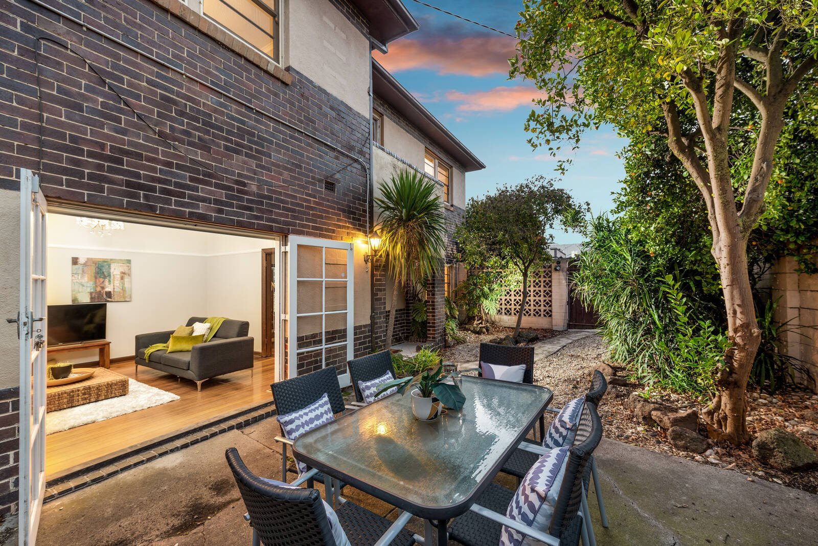 Real Estate and Property in 423 Burke Road, Glen Iris, VIC