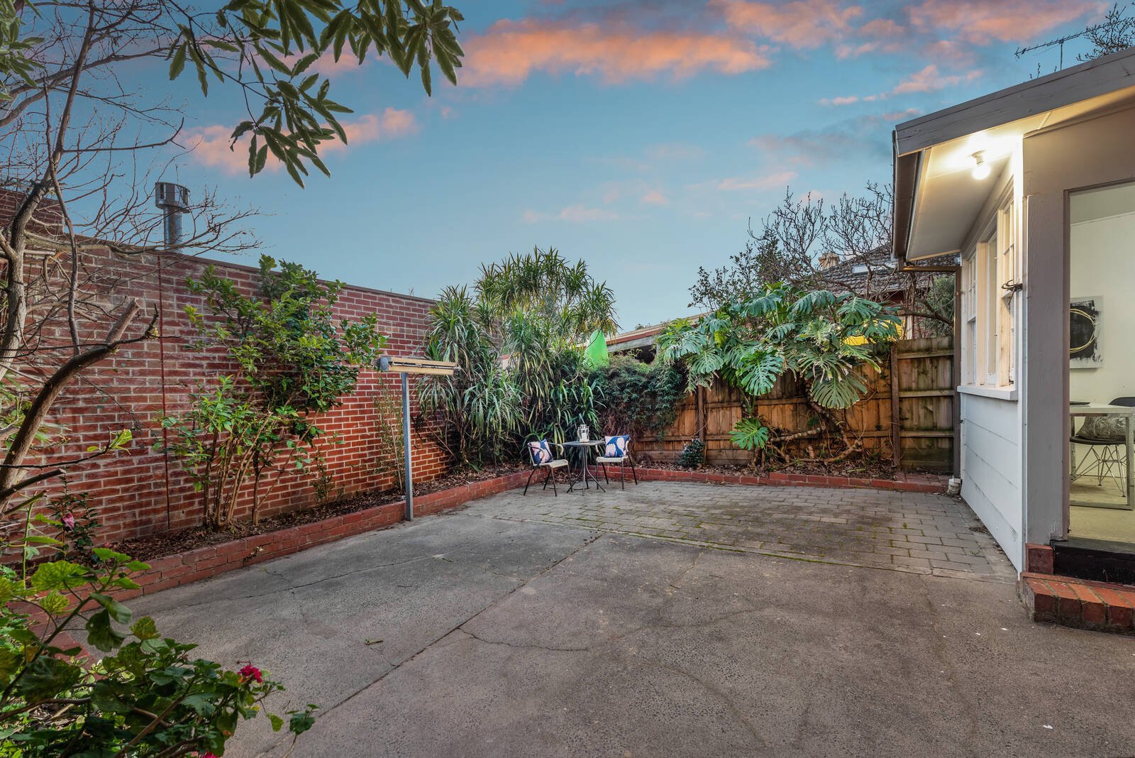 Real Estate and Property in 423 Burke Road, Glen Iris, VIC