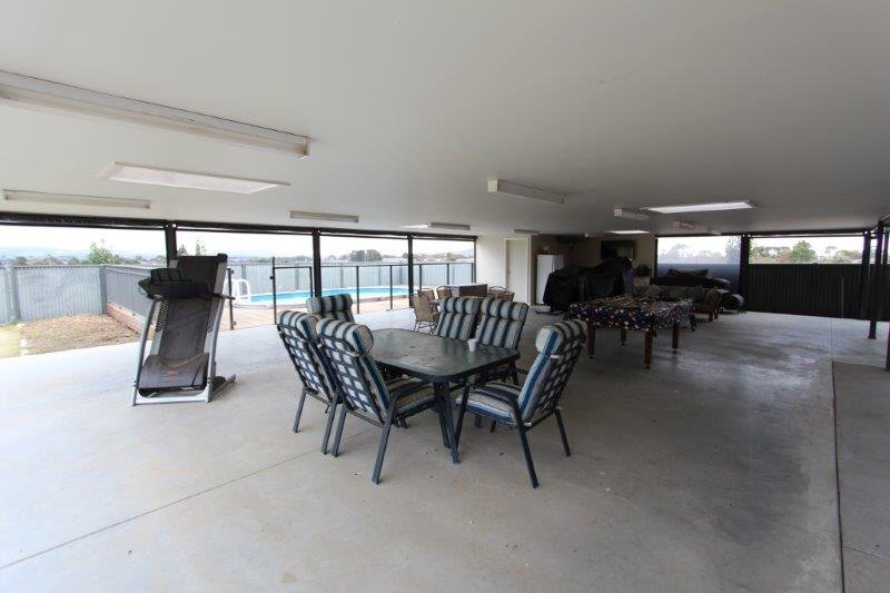 423 Clunes Road CRESWICK 17