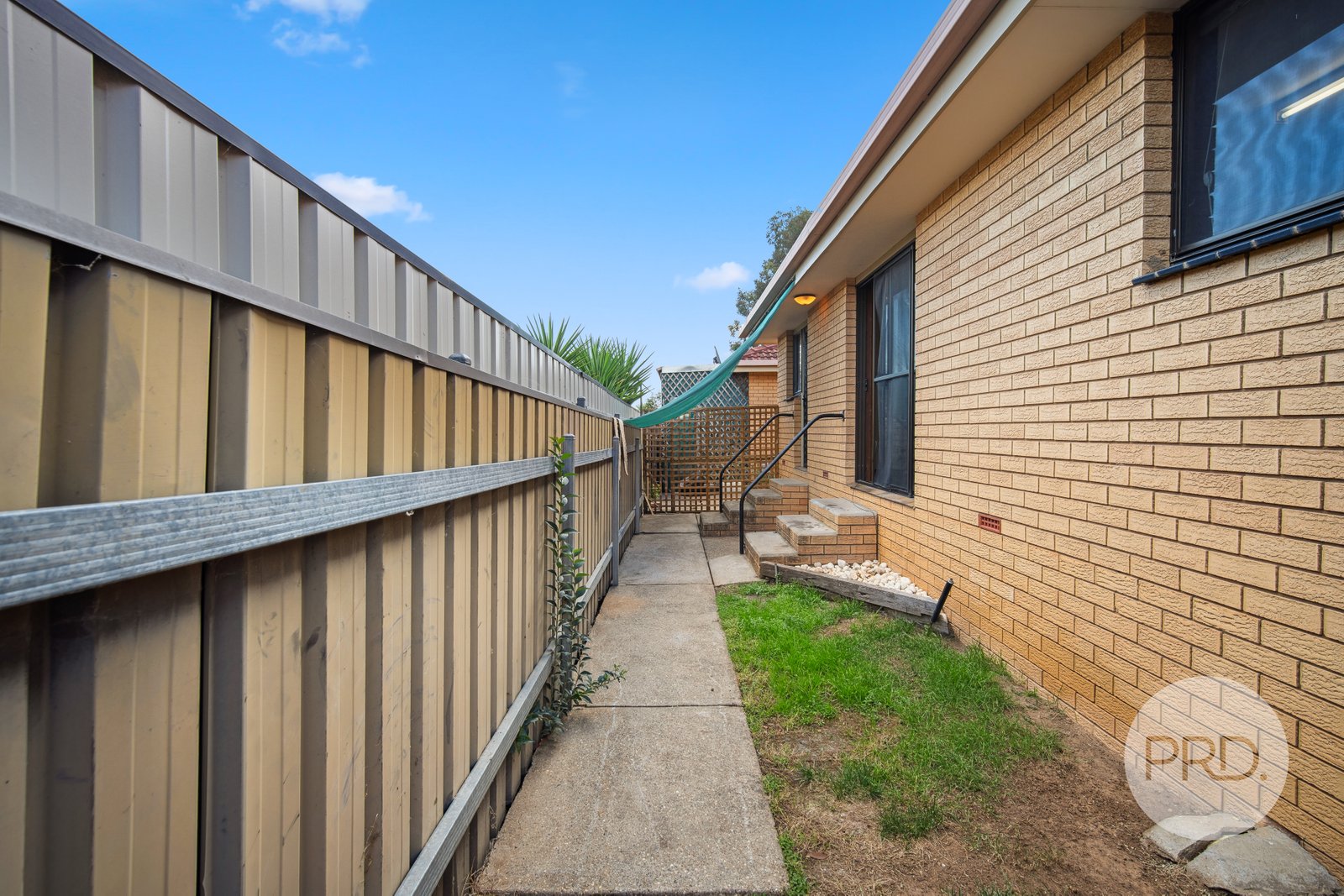 4/23 Dove Street MOUNT AUSTIN 13