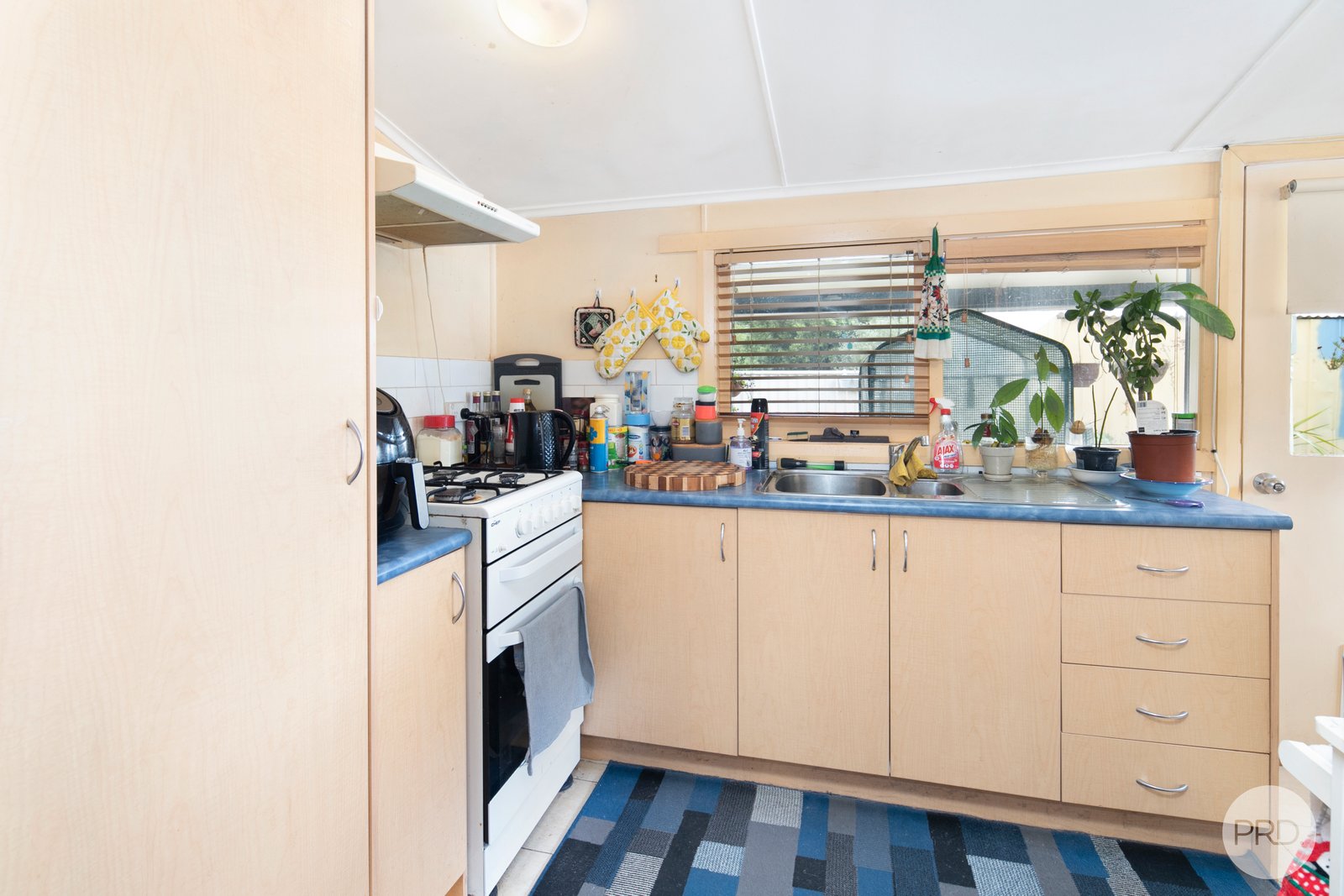 423 Eureka Street EUREKA 9