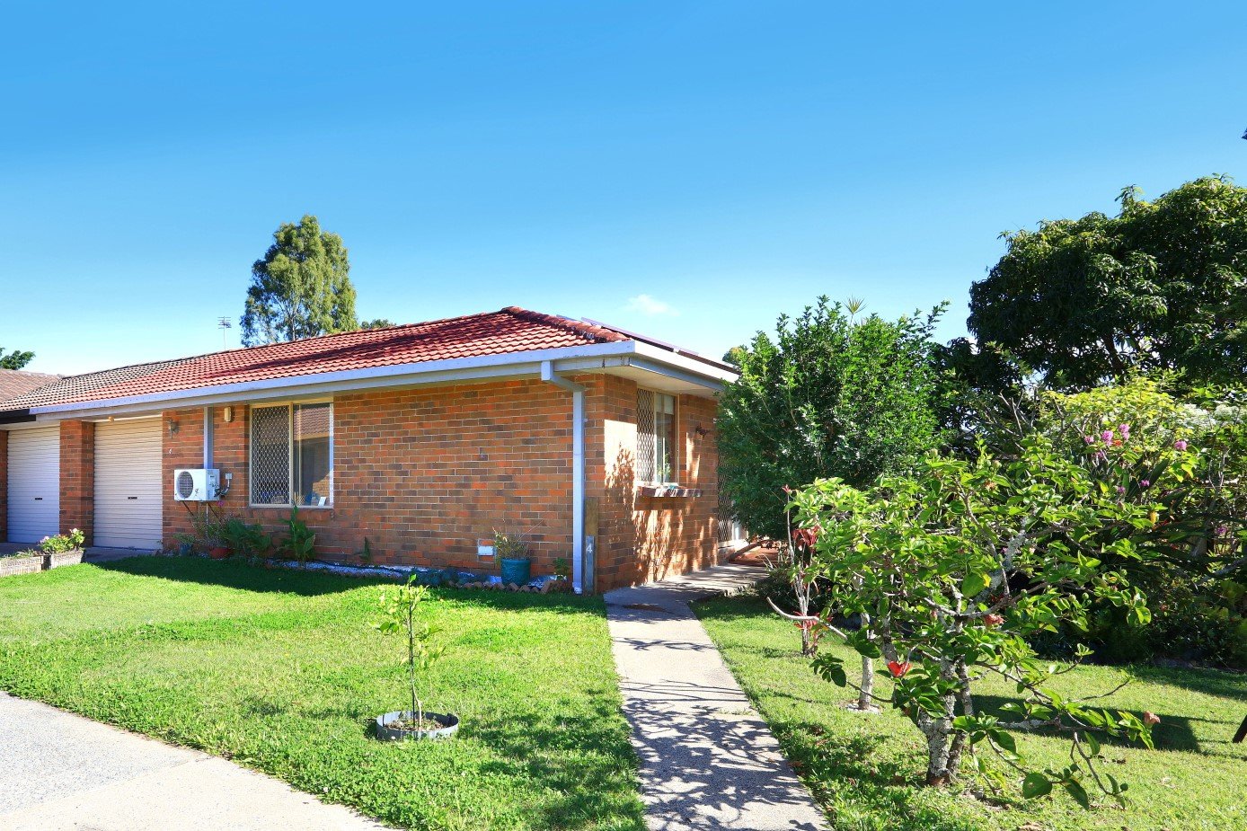 4/23 Galloway Drive ASHMORE 1