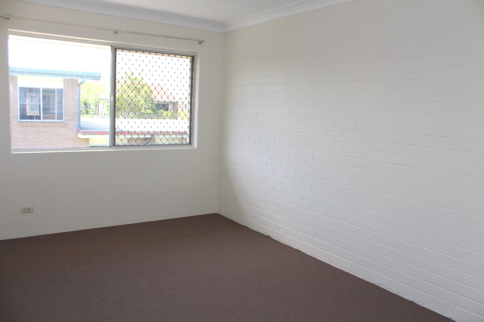 4/23 Railway Parade NUNDAH 4