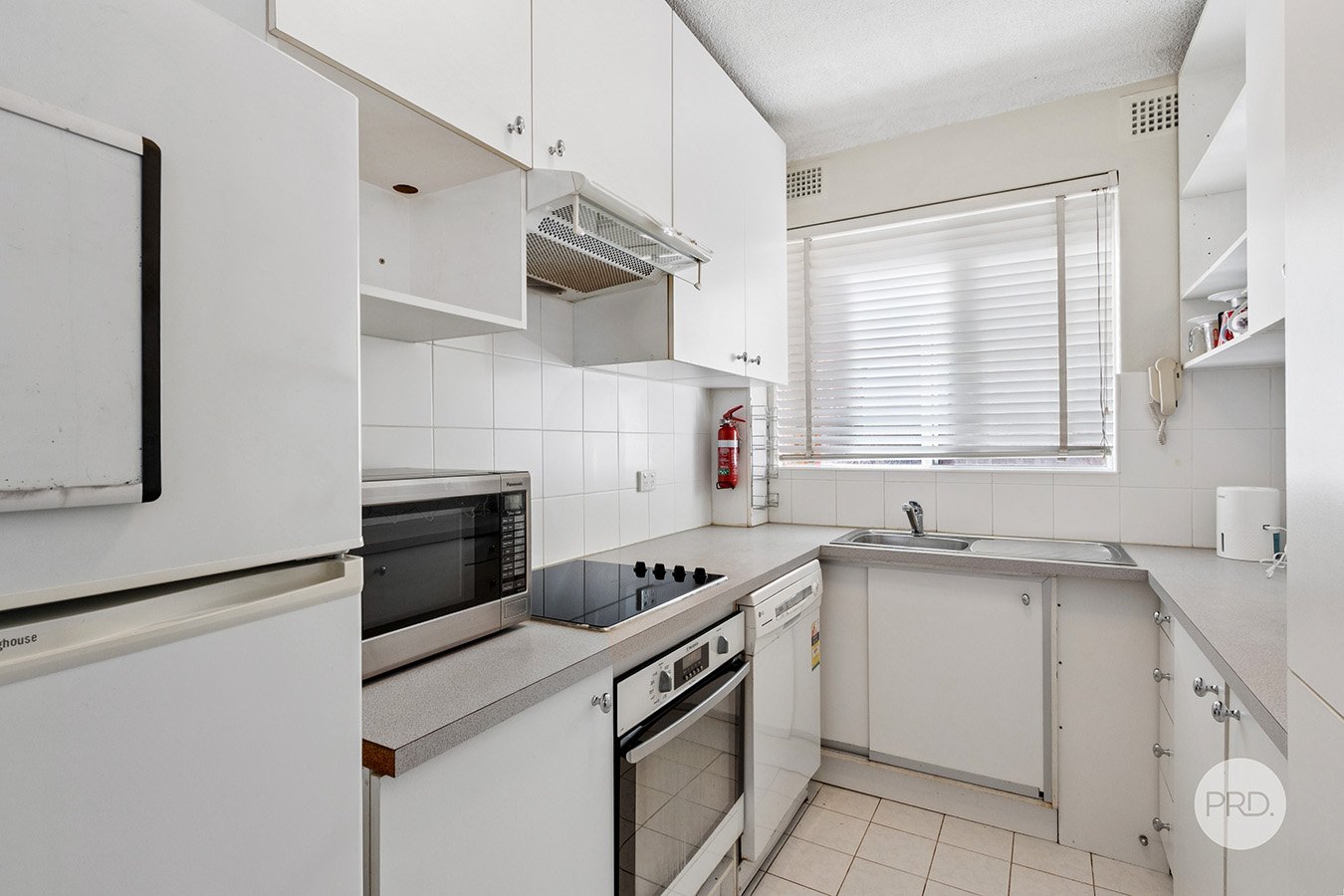 4/23 Romilly Street RIVERWOOD 2