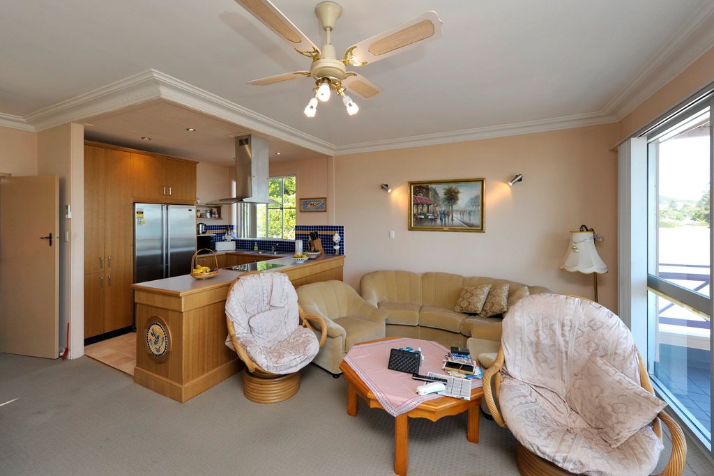 4/23 Victoria Parade NELSON BAY 9