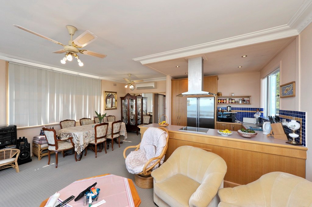4/23 Victoria Parade NELSON BAY 10