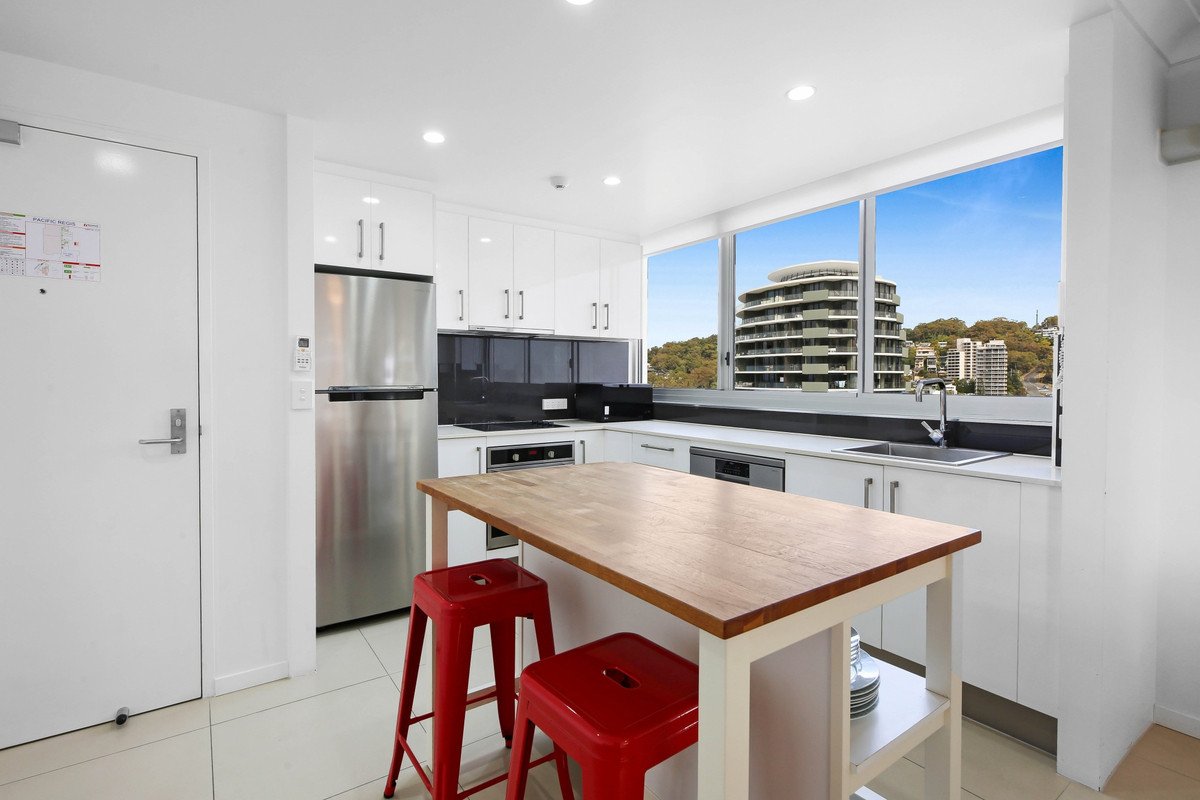 42/30-40 The Esplanade Burleigh Heads 15