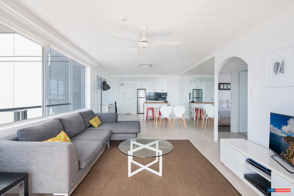 42/30 The Esplanade BURLEIGH HEADS 1