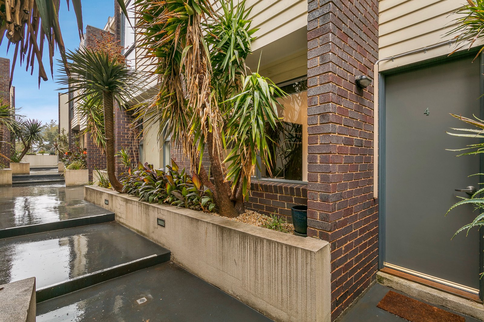Real Estate and Property in 4/231 Glen Huntly Road, Elsternwick, VIC