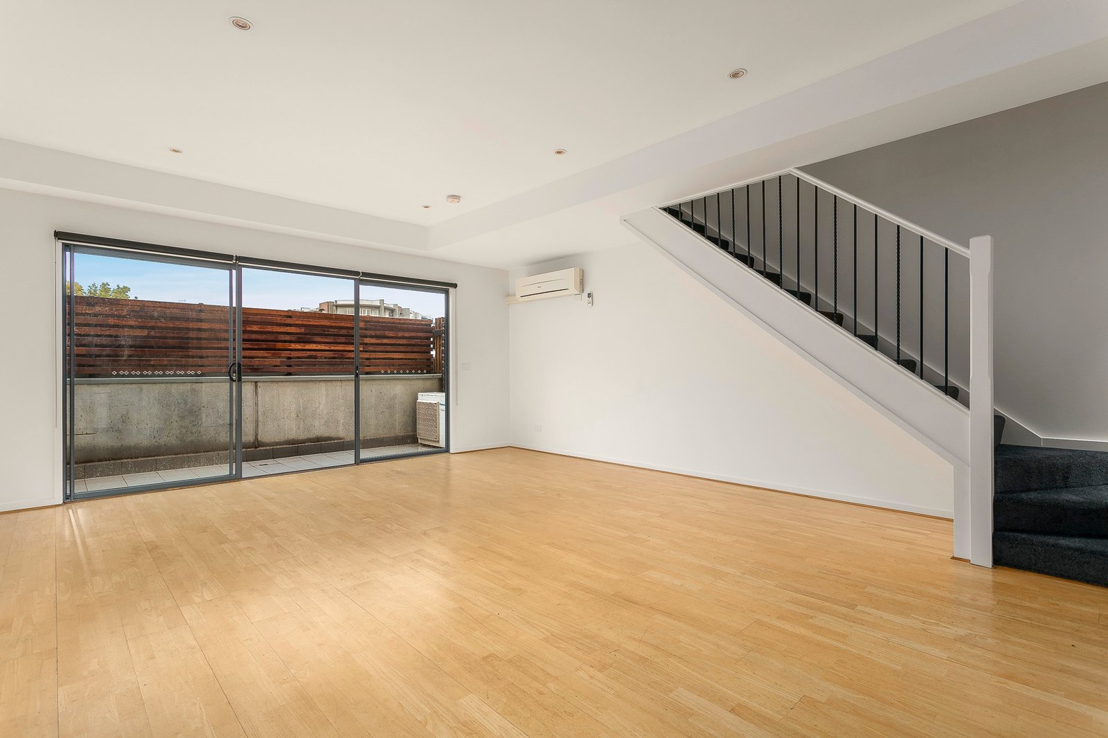 Real Estate and Property in 4/231 Glen Huntly Road, Elsternwick, VIC