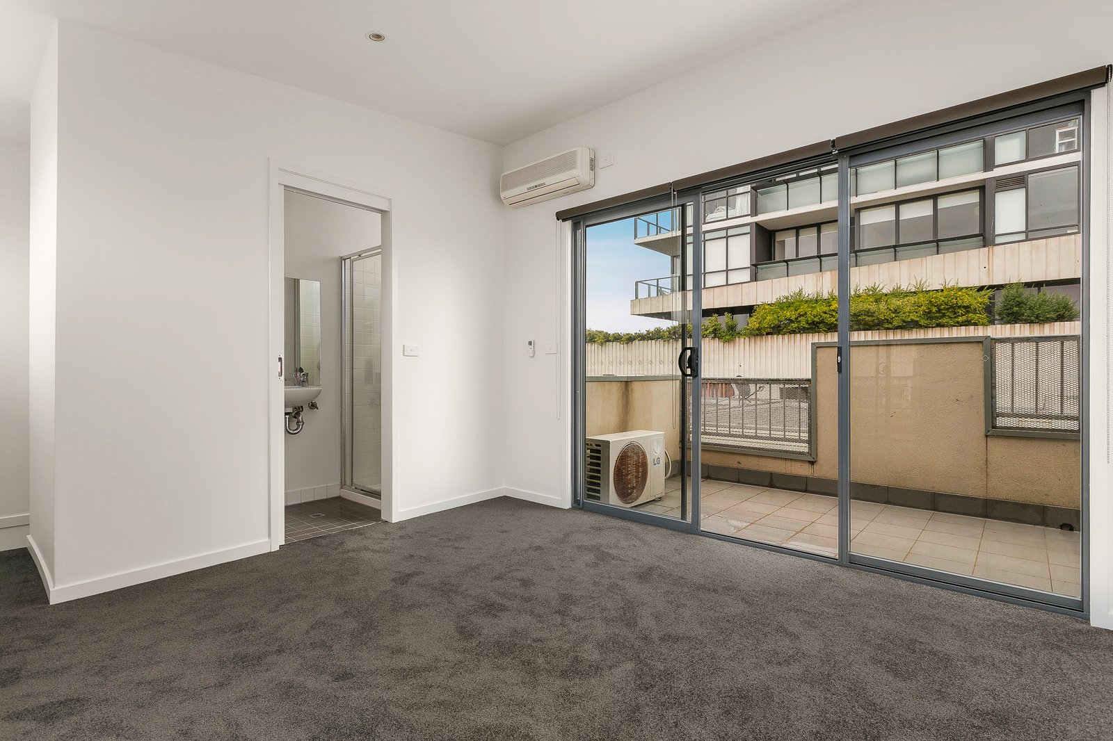 Real Estate and Property in 4/231 Glen Huntly Road, Elsternwick, VIC