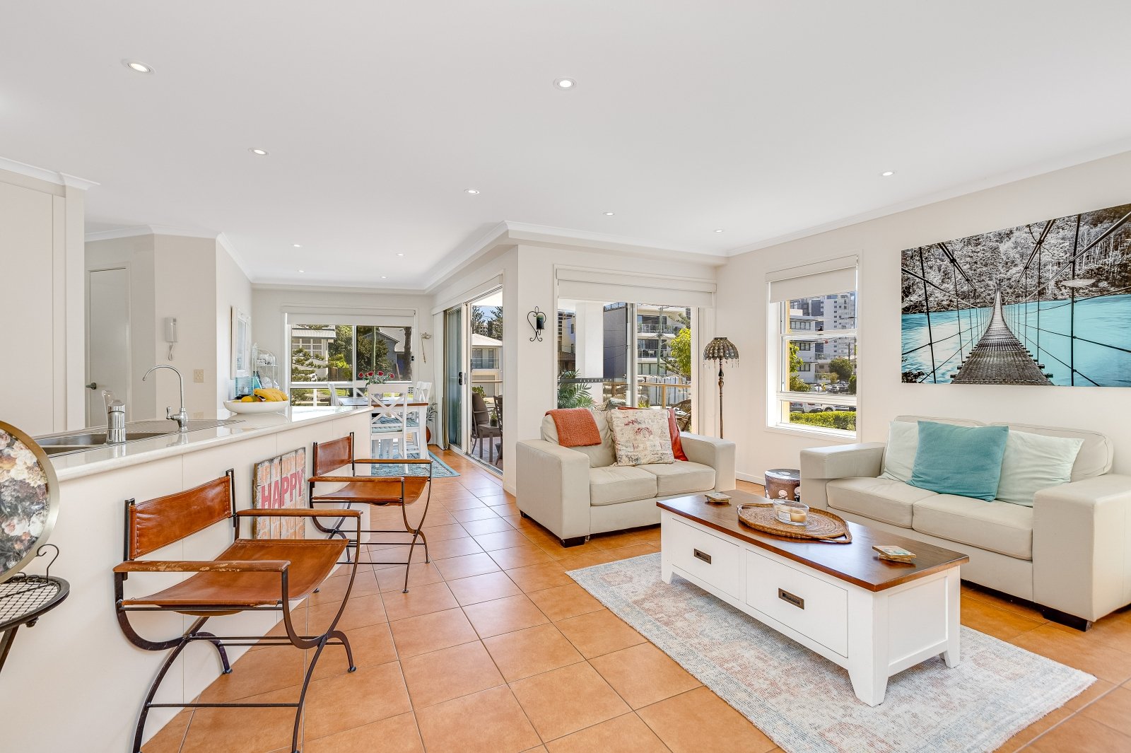 4/24-26 Dutton Street COOLANGATTA 3