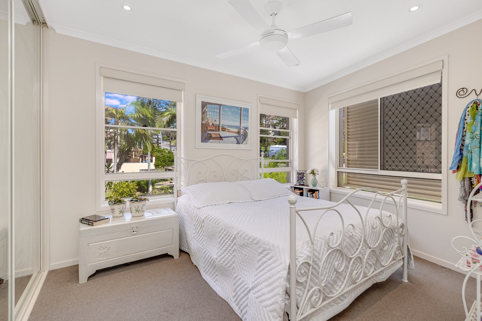 4/24-26 Dutton Street COOLANGATTA 6