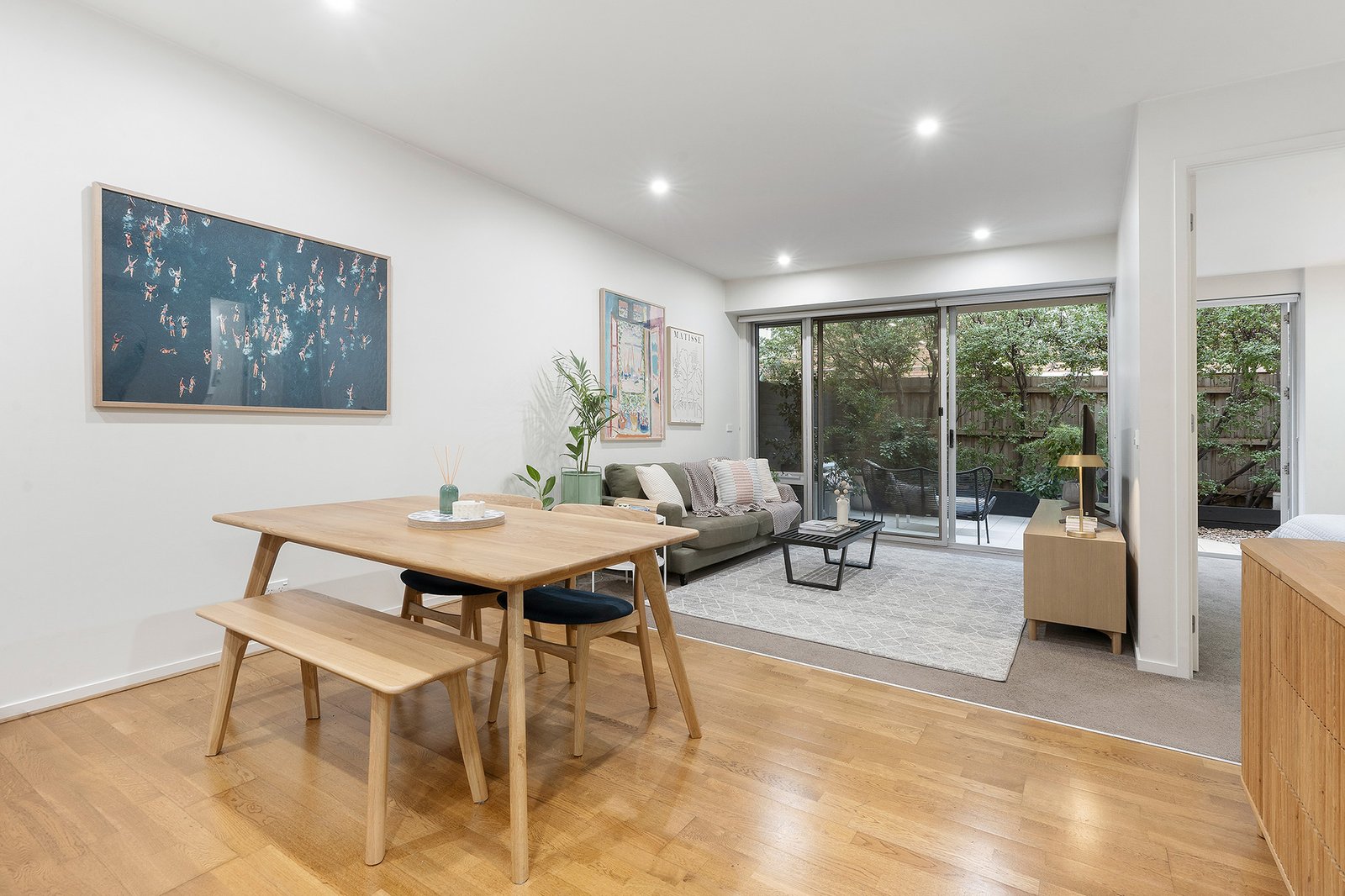 Gallery: 4/24-26 Milton Street