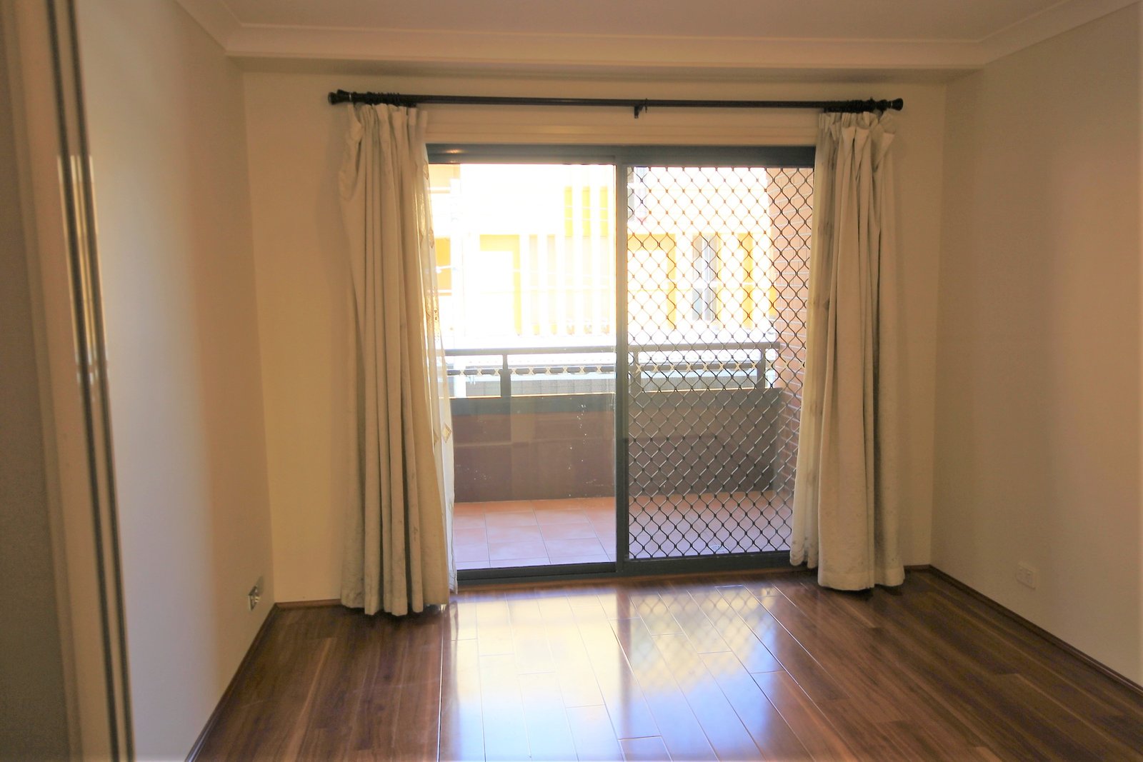 4/24 Belgrave Street KOGARAH 8