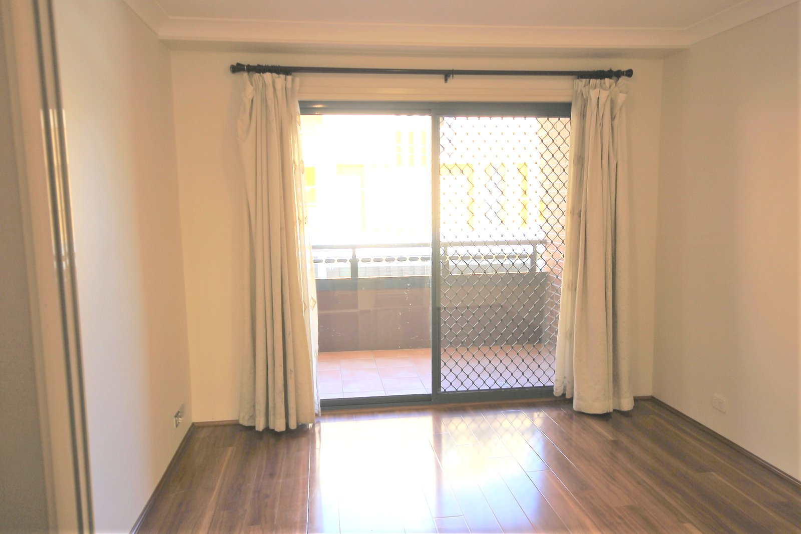 4/24 Belgrave Street KOGARAH 8