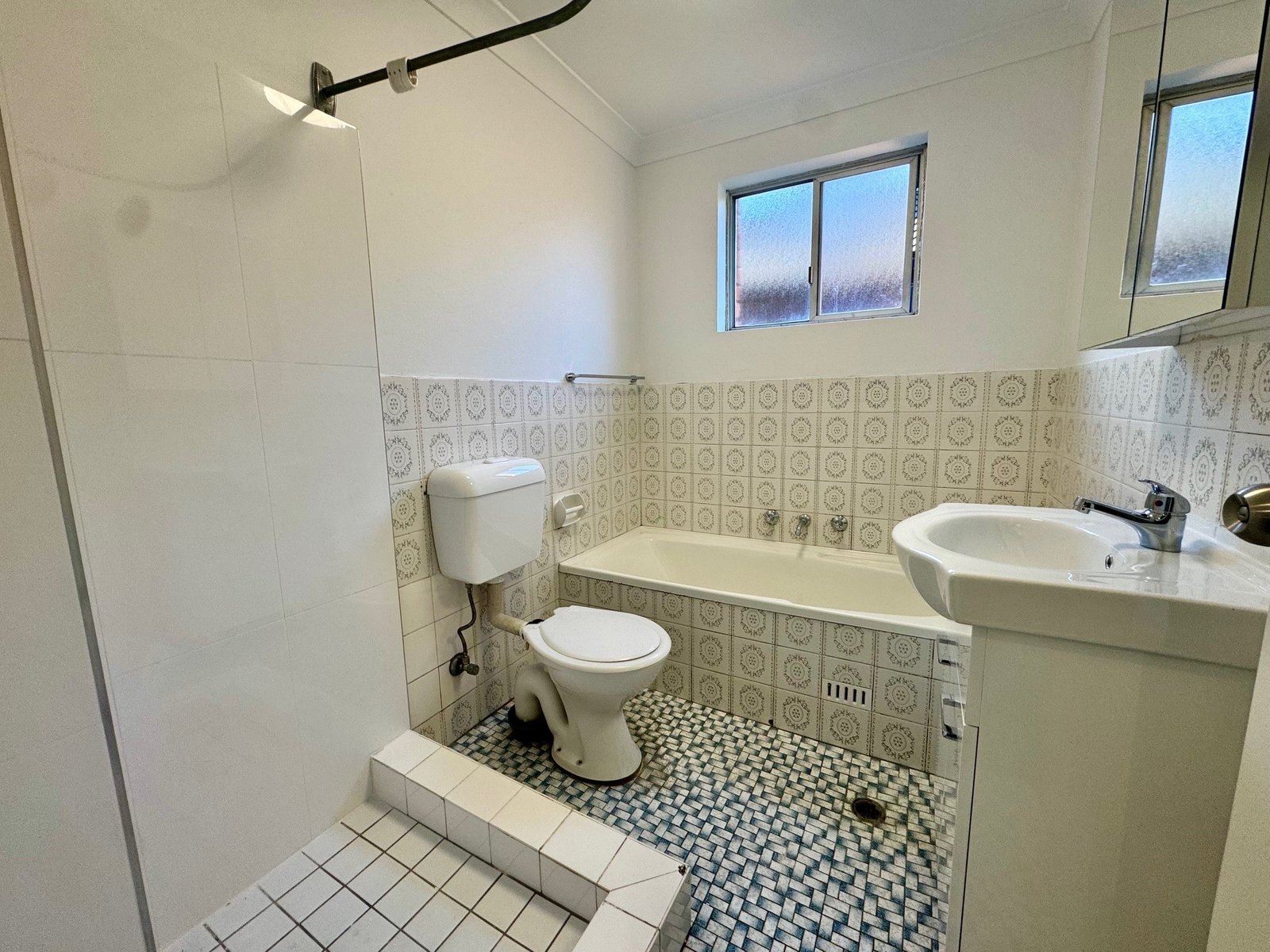 4/24 Chapel Street ROCKDALE 4