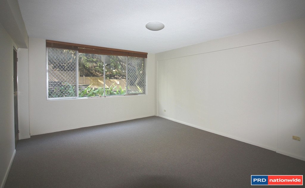 4/24 Crescent Road HAMILTON 3