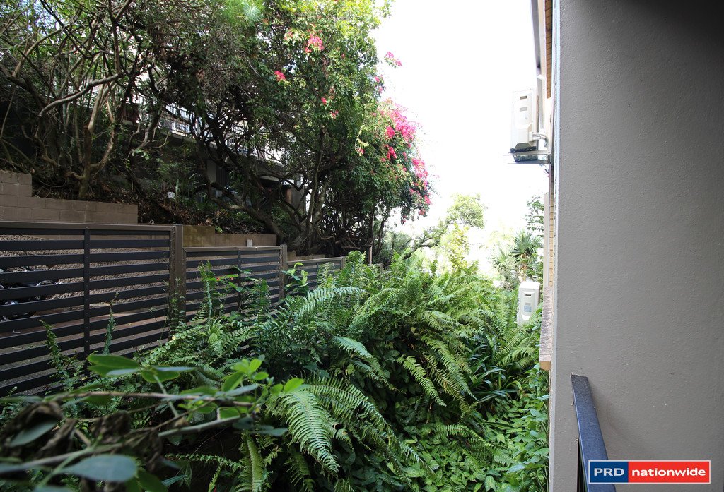 4/24 Crescent Road HAMILTON 10