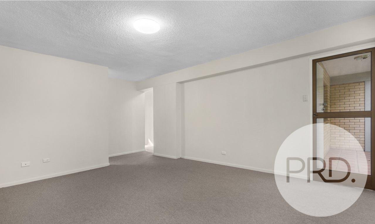 4/24 Crescent Road HAMILTON 3