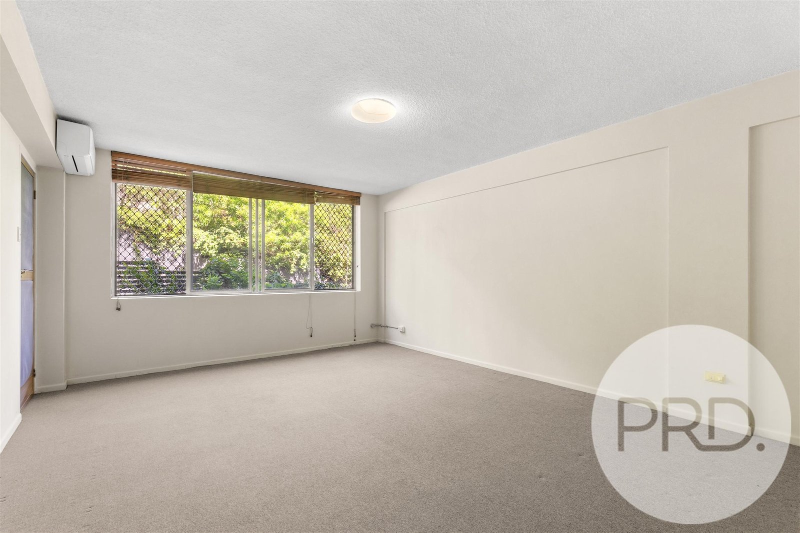 4/24 Crescent Road HAMILTON 3