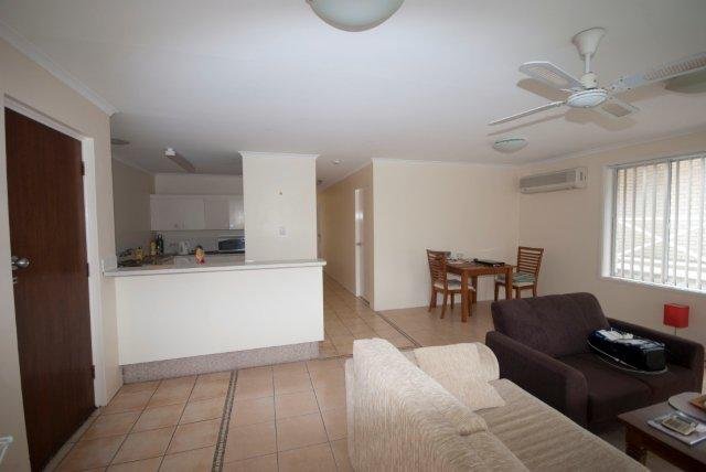 4/24 Frances Street TWEED HEADS 4