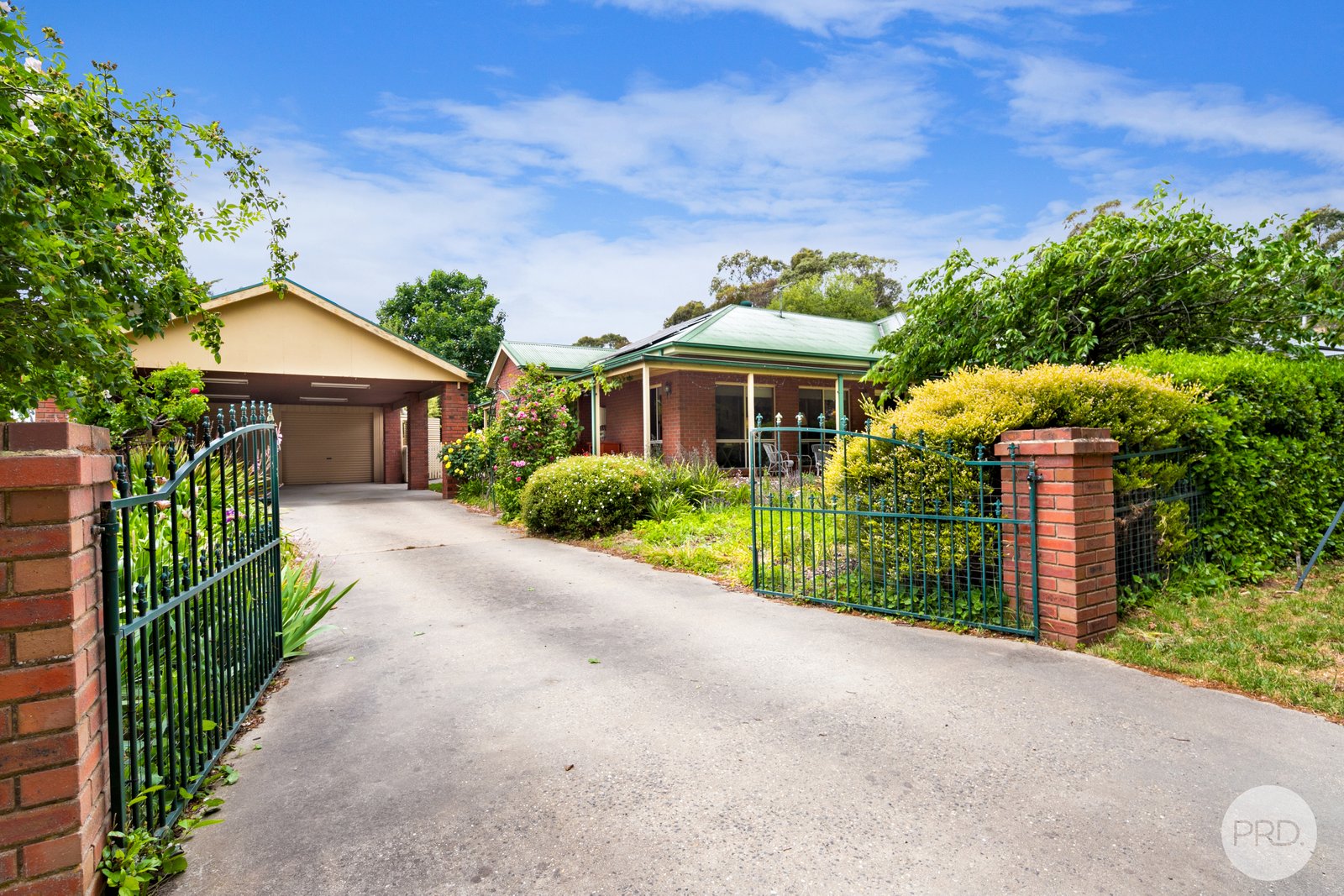 424 Kingston Road KINGSTON 2