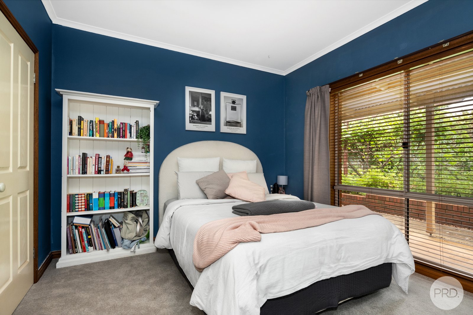 424 Kingston Road KINGSTON 12