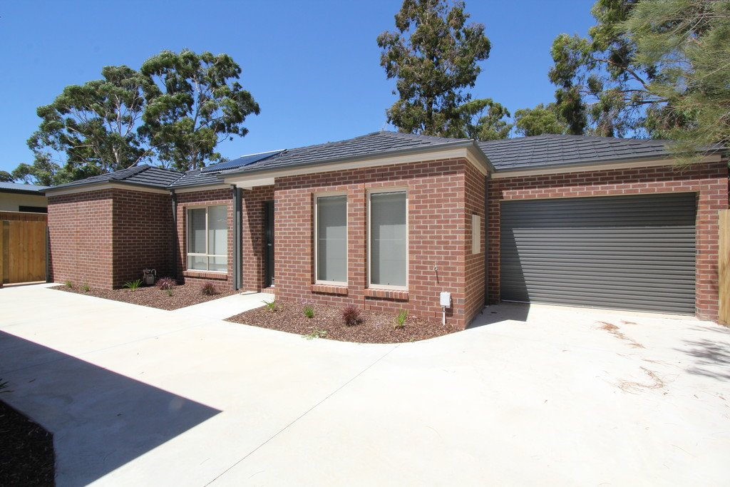 4/24 Olympic Avenue MOUNT CLEAR 1