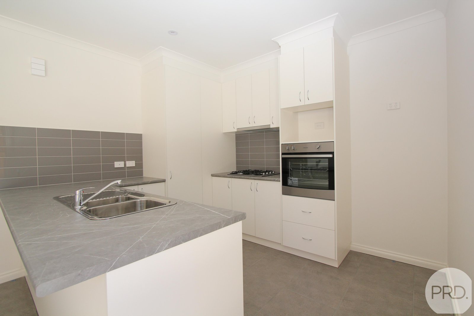 4/24 Olympic Avenue MOUNT CLEAR 3
